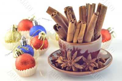 Cinnamon, star anise, Christmas ball