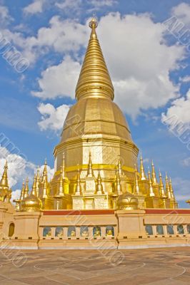 temple Phra Bat Huai Tom.