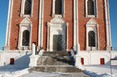 Entrance to the Uspensky Cathedral  of Ryazan Kremlin 