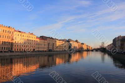 River and bridge in Sankt Petersburg