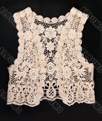 knitted vest of lace