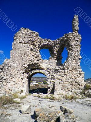 ruins of the Genoese