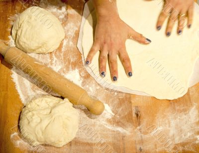 Making pizza