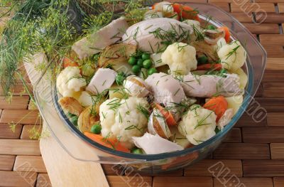 Roasted vegetables with chicken and dill