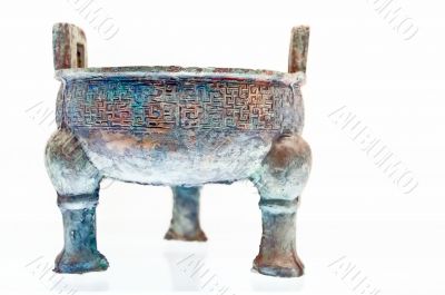 Ancient bronze ding