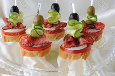 CanapÃ©s with salami