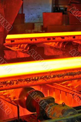 hot steel on conveyor 