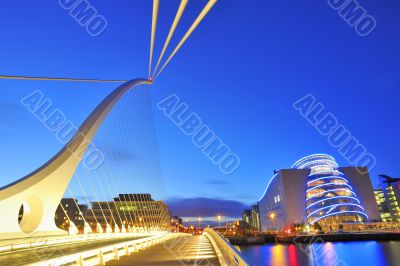 THE SAMUEL BECKETT BRIDGE THE SAMUEL BECKETT BRIDGE