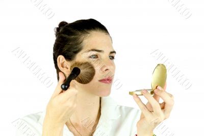 Accentuating her natural beauty Accentuating her natural beauty