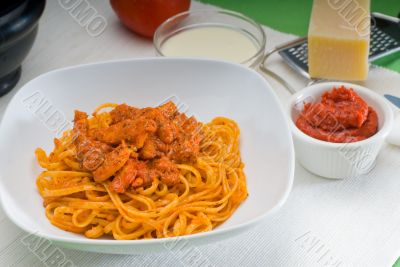 tomato and chicken pasta