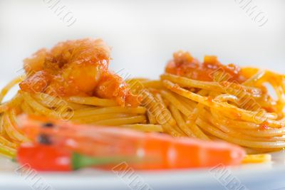 pasta and spicy shrimps