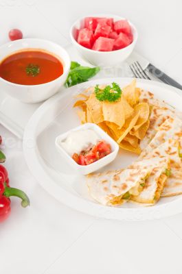 original Mexican quesadilla de pollo