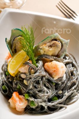 seafood black spaghetti