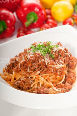 spaghetti pasta with bolognese sauce