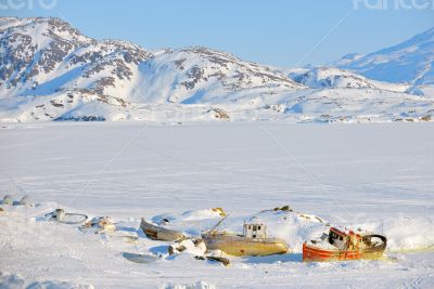 old rusty abandoned ships on mountains