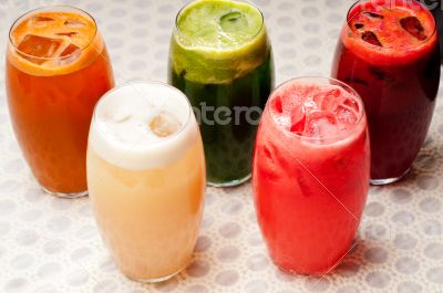 selection of fruits long drinks