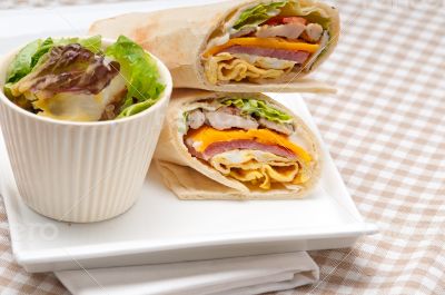 club sandwich pita bread roll