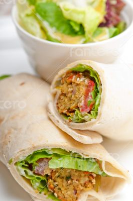 falafel pita bread roll wrap sandwich