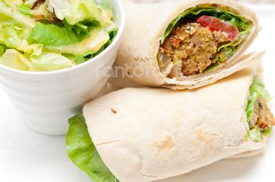 falafel pita bread roll wrap sandwich