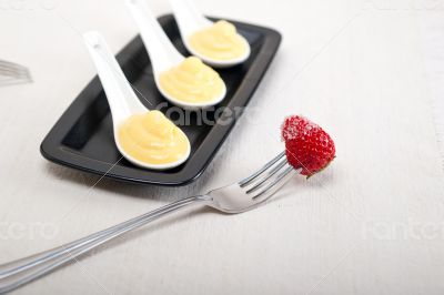 custard pastry cream and srawbwrry