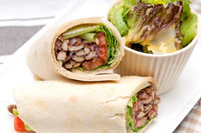 kafta shawarma chicken pita wrap roll sandwich