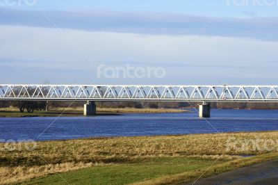 Railway bridge over the Elbe