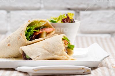 kafta shawarma chicken pita wrap roll sandwich