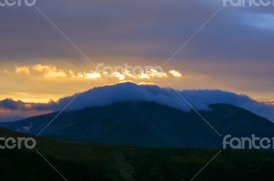 Autumn evening mountain plateau landscape (Carpathian, Ukraine) 