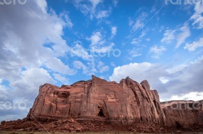 Monument valley big rock horizontal