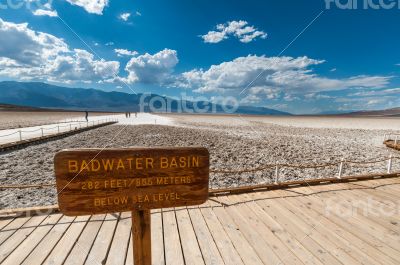 death valley bad water basin