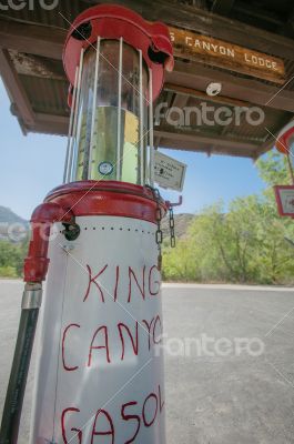 KINGS CANYON GAS STATION, CALIFORNIA - AUGUST 30:Description... 