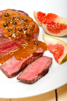 green peppercorn beef filet mignon