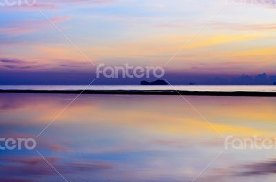 Sunrise at Hat Sai Ri beach in Chumphon