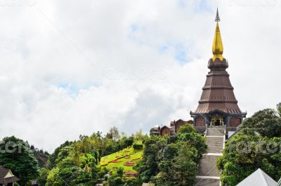 Phra Mahathat Napametanidon pagoda