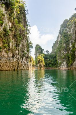 Travel island and green lake ( Guilin of Thailand )