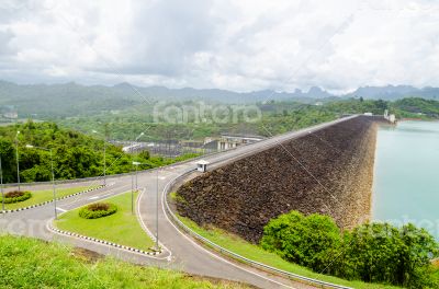 Viewpoint at Ratchaprapha Dam