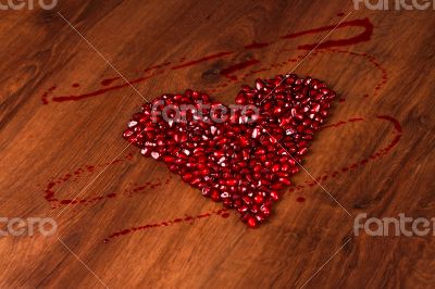 Copmposition Heart Pomegranate