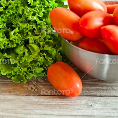 lettuce salad and tomatoes