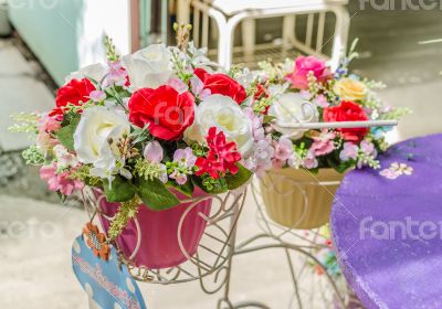Bunch of flower in vase