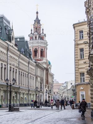 Moscow, Russia. A view of Nikolskaya Street during a blizzard.