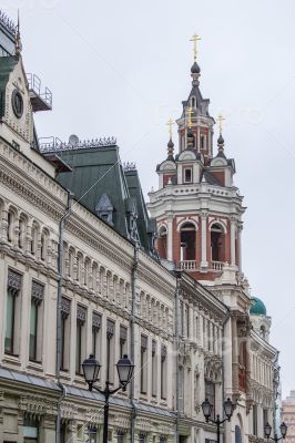 Moscow, Russia. A view of Nikolskaya Street during a blizzard.