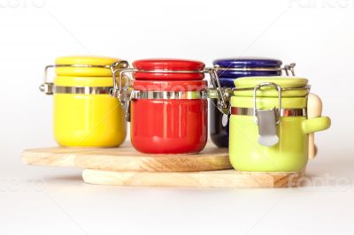 Multi-colored capacities for spices