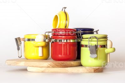 Multi-colored capacities for spices