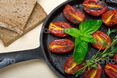 baked cherry tomatoes with basil and thyme