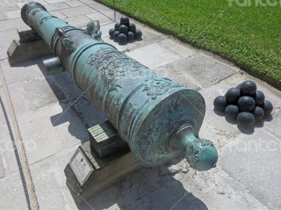 Cannon