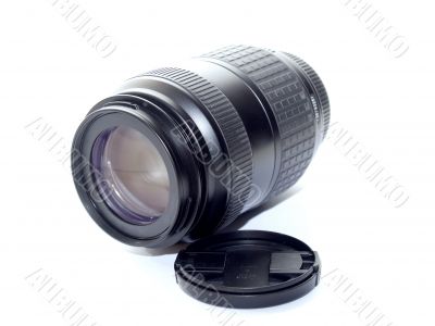 Digital camera telephoto lens