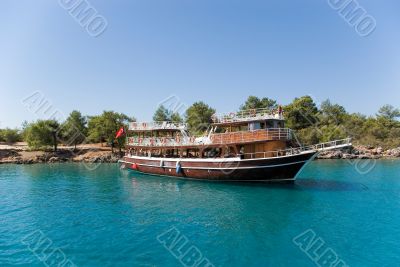 Yacht at Paradise Bay