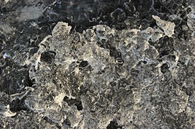 Freakish patterns of ice crystals