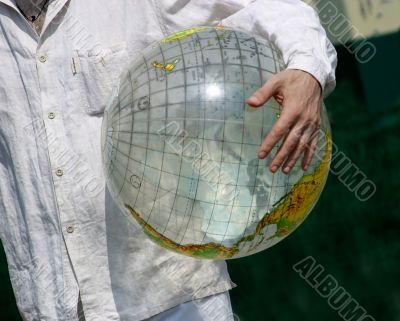 Globe