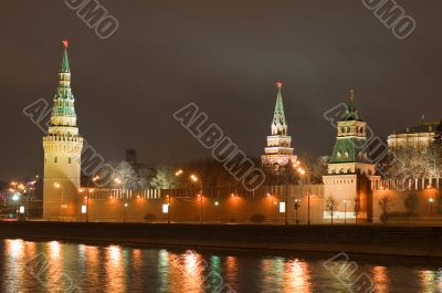 kremlin tower with star